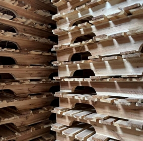 PALLET LỌNG 02