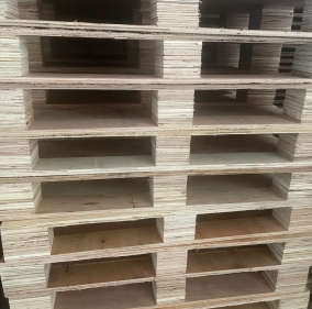 pallet ván ép