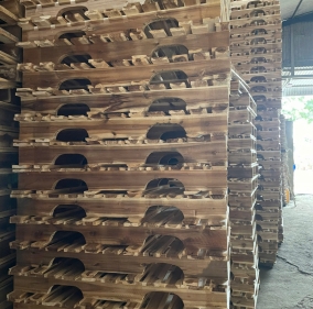 Pallet đố lọng